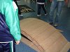 El pont s'aguanta per les peces de forma trapezoïdal